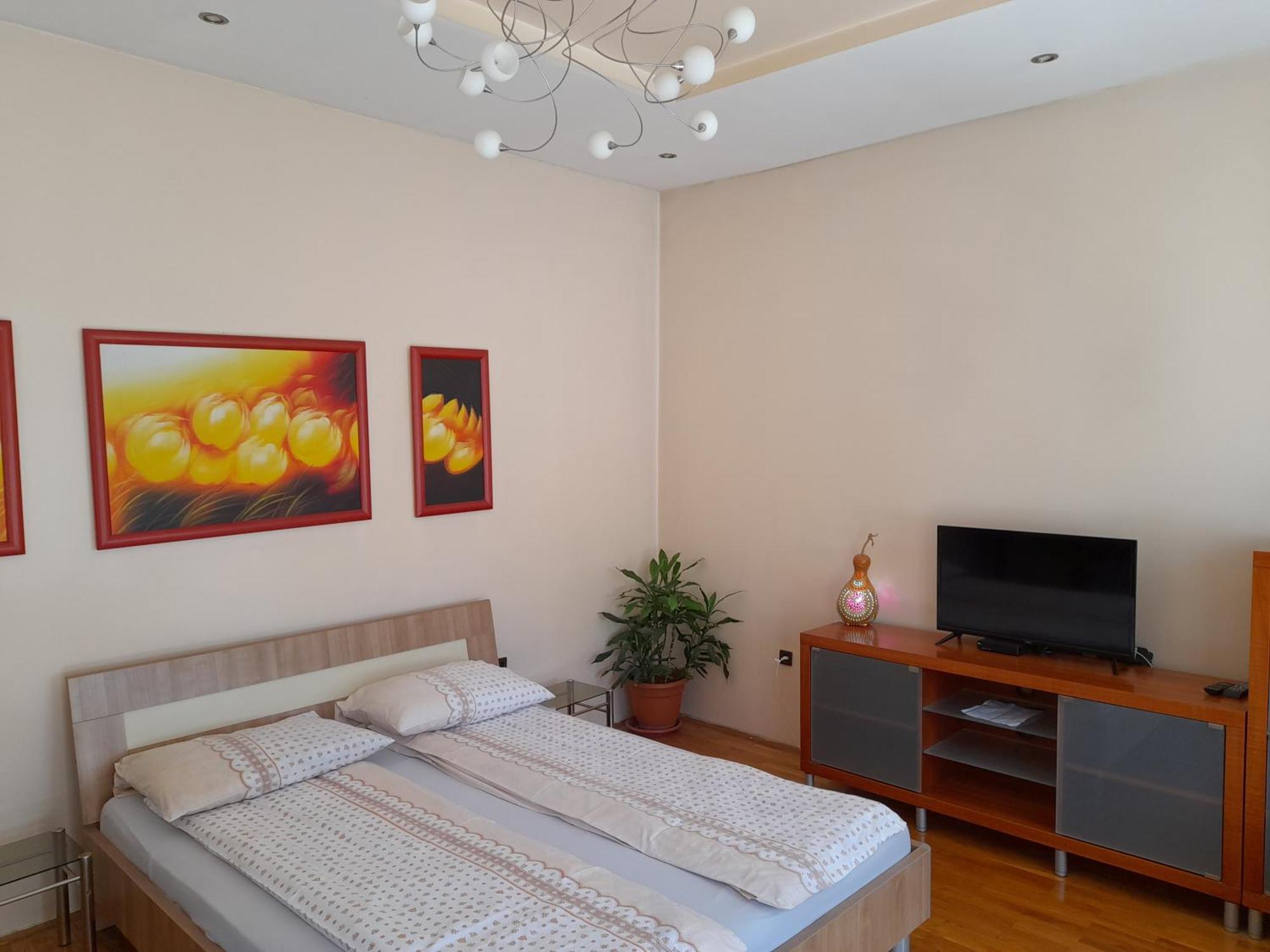 Apartment Dr